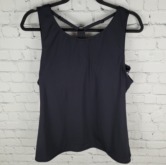 BEACH HOUSE SPORT | Vitality two-piece convertible tankini top swimsuit - Picture 3 of 15